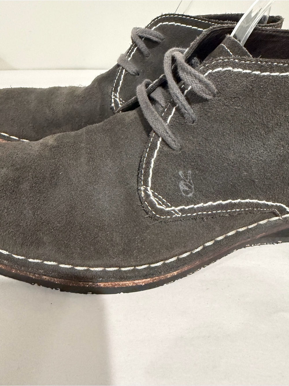 JOHN VARVATOS Ankle Chukka Boots Gray Suede Lace Up Men's Size 9.5 - Picture 2 of 13